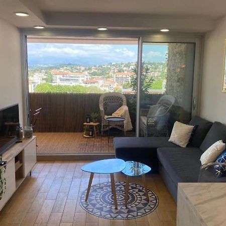 Vue Panoramique, Plage A 100M Cannes Exterior photo